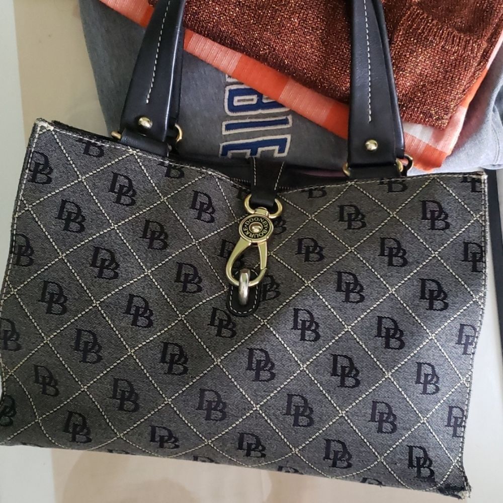 DOONEY & BOURKE handbag